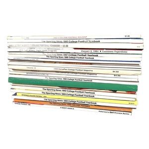 Rare 1982-1998 Lot Of 22 Pro & College Football Sports News Magazine Memorabilia